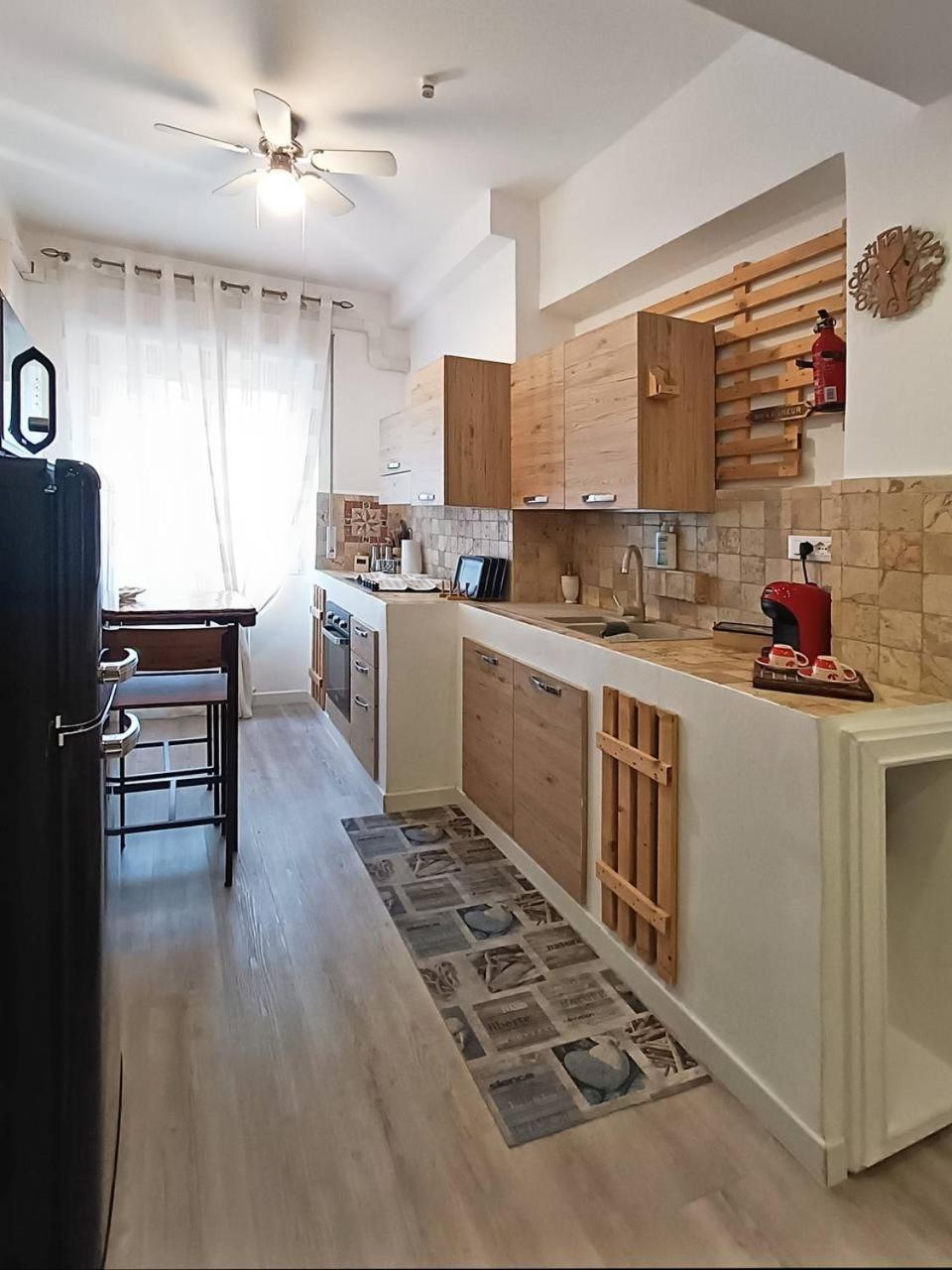 Genova Center Apartment - San Martino Luaran gambar